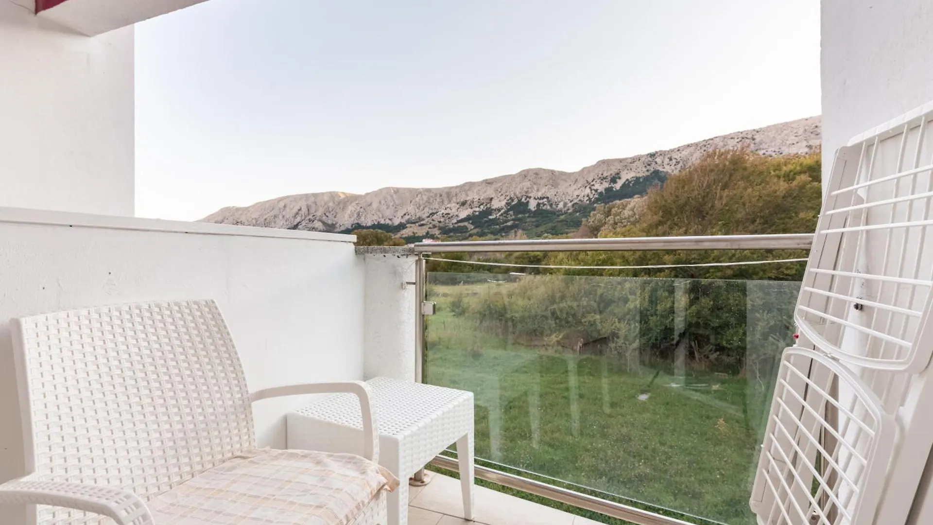 Apartment Ruzmarinka Baska